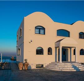6 bedroom luxury villa with pool near Agia Pelagia, sleeps 12